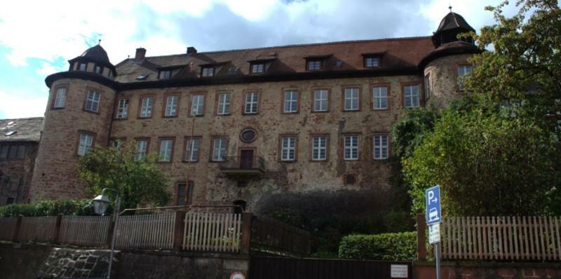 Ferienwohnung "Zur Ottoburg" In Schlitz Exteriör bild